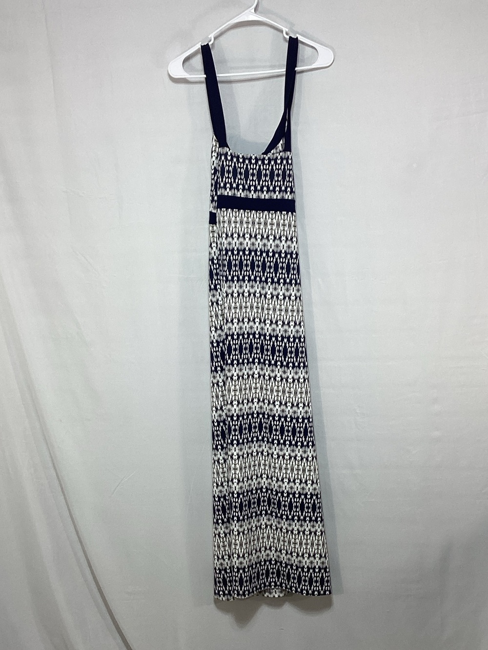 Eddie Bauer XL Navy and White Printed Cross Strap Dress with side slit